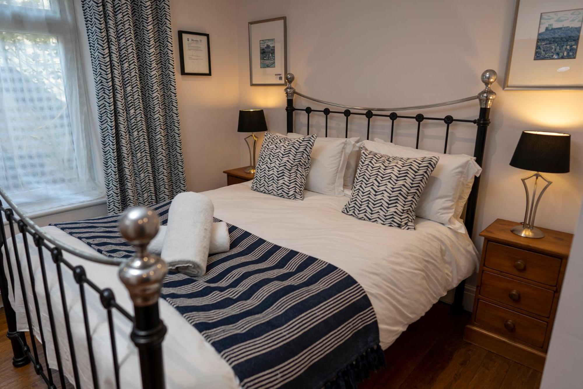 The Helaina Hotel Scarborough Room photo
